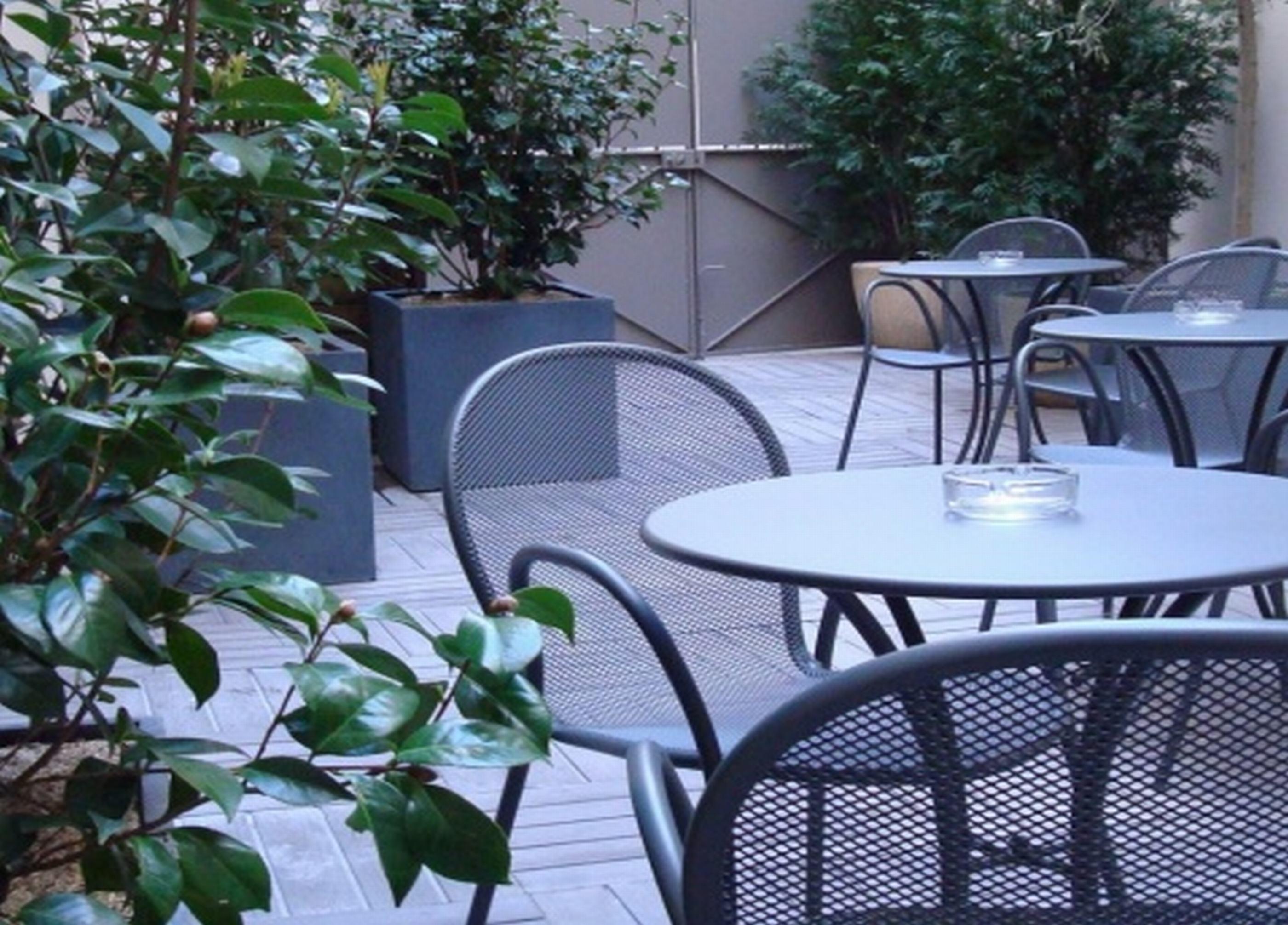 Hotel Du Printemps Paris Exteriör bild