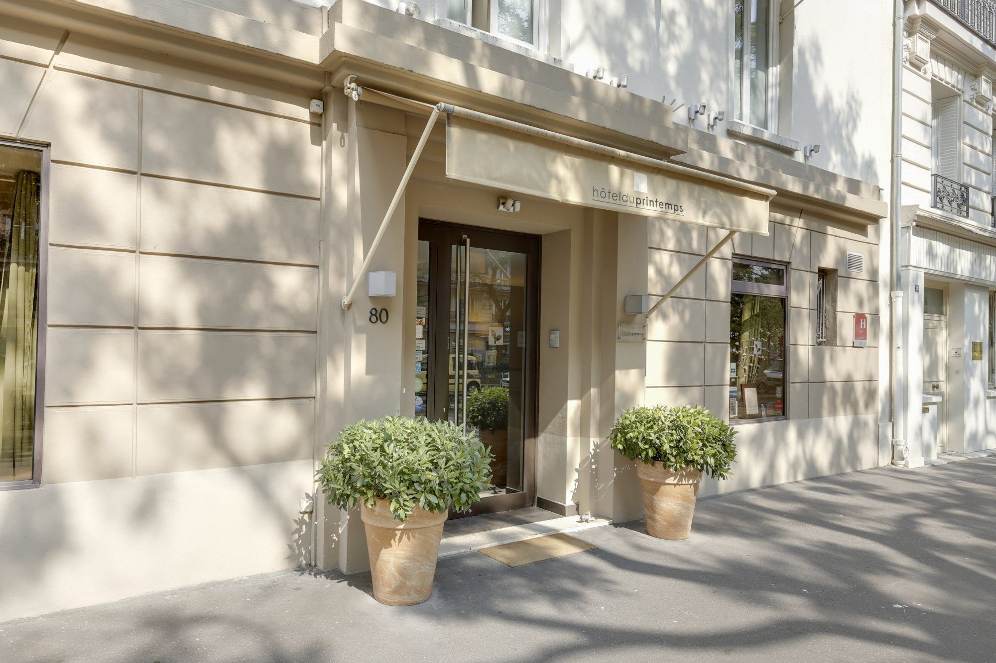 Hotel Du Printemps Paris Exteriör bild